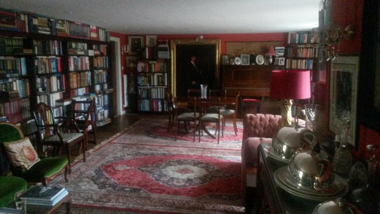 The Old School House Mordington Bed and Breakfast Exteriör bild
